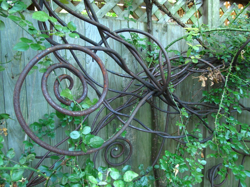 steel sculpture vine molotov metalworks